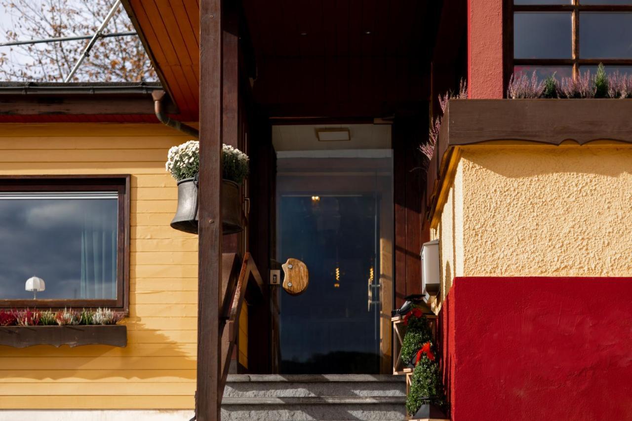 Hotel Zum See, Titisee Екстериор снимка