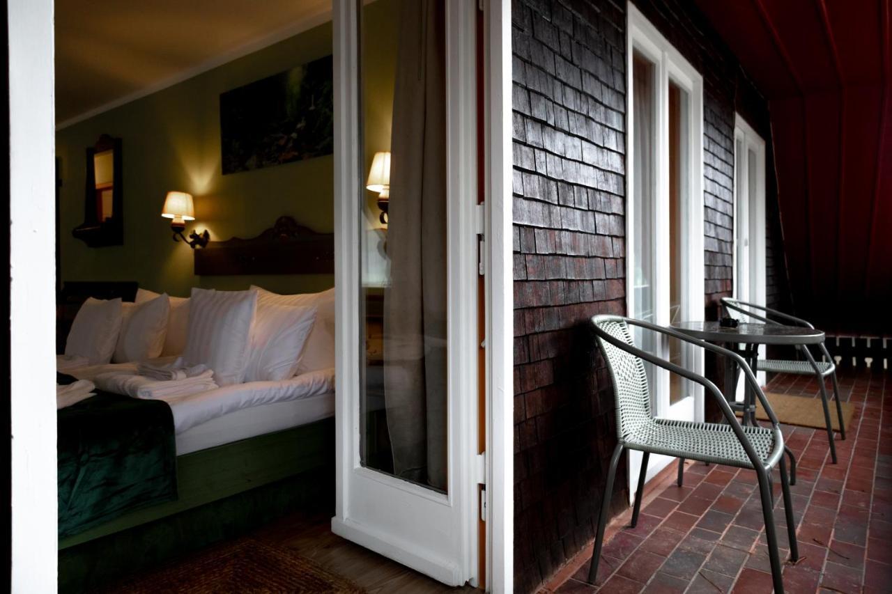 Hotel Zum See, Titisee Екстериор снимка