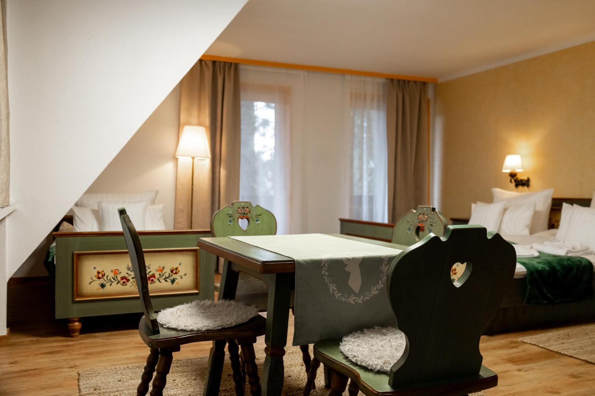 Hotel Zum See, Titisee Екстериор снимка
